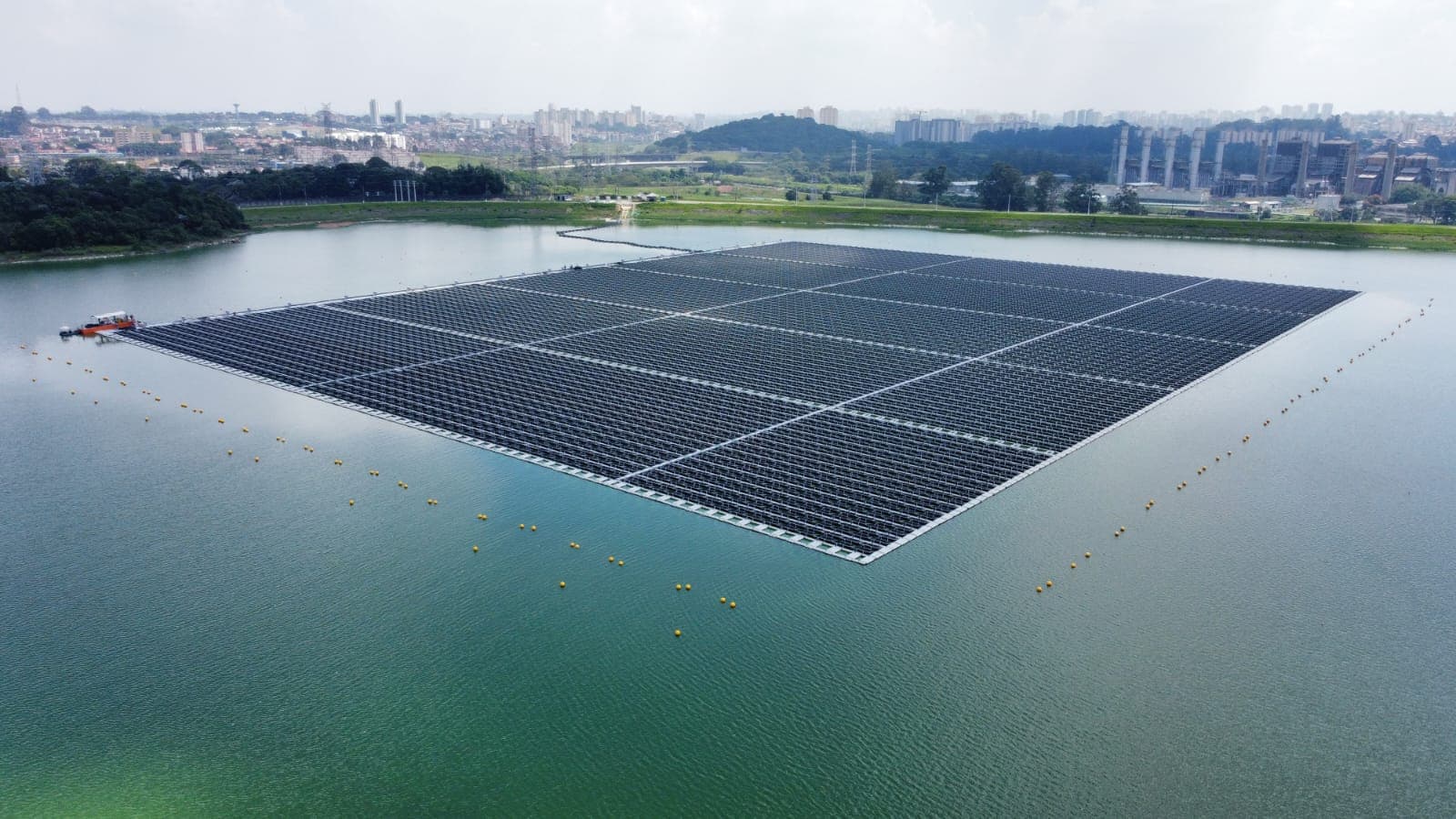 Aeon Security: pioneirismo na proteção perimetral da maior usina solar flutuante do Brasil, a UFF Araucária